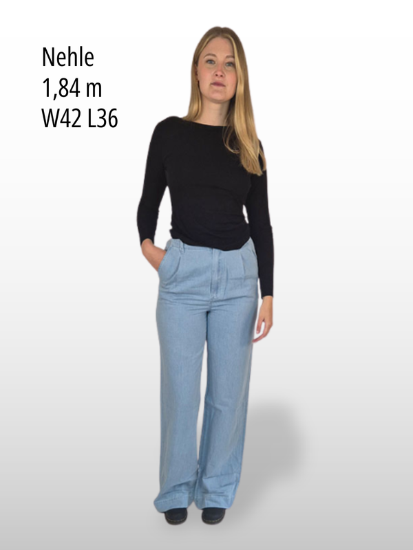 BGLVY - PERLA, Stoffhose, Straight Fit, High-Waist, Light Blue vorne