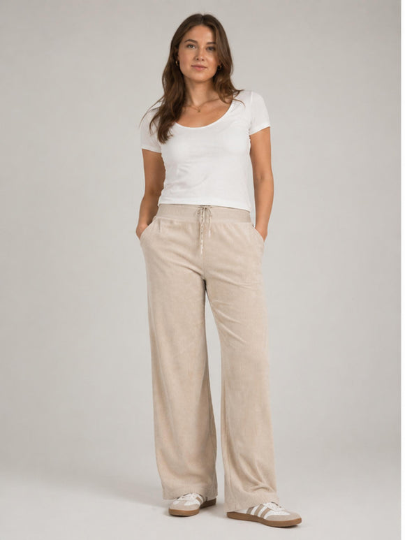 BOGILVY-CORDULA-BEIGE-CORD-CHIC-VORNE