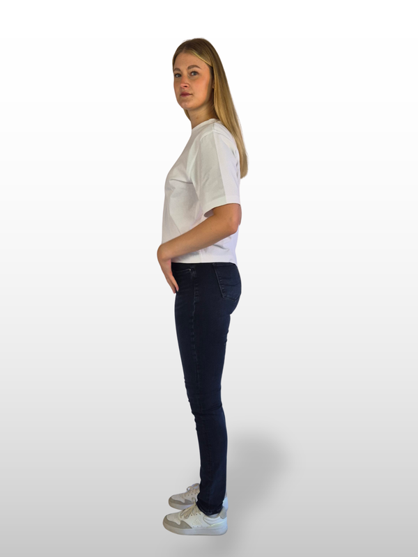 ALAN_N_497-234-Cross_Alan_Skinny_dunkelblau_N_497-234_Ganzkoerperbild_seite