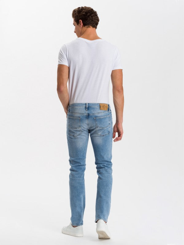 CROSS JEANS - DAMIEN, Slim Fit, Light Blue Used, Hinten, Ganzkörper