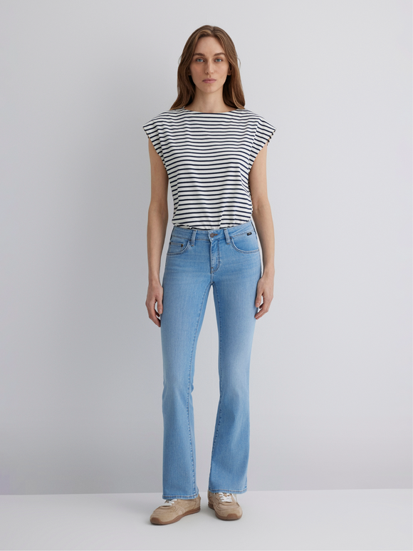 MAVI - Bella, Mid-Waist, Slim Bootcut, Rise Lt Blue Str vorne