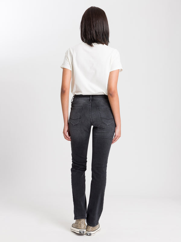 CROSS JEANS - ROSE Jeans, Straight Fit, Black, Hinten, Ganzkörper