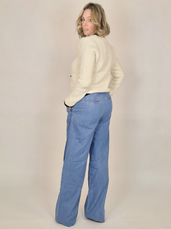 MAVI-Pera-Jeans_Ganzkörperbild_seitl.