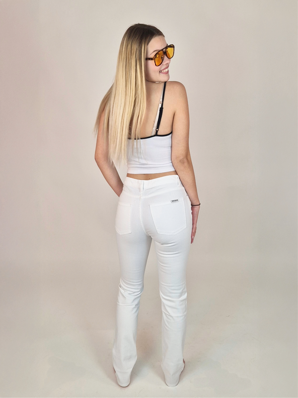 WHITEFIVE - The Unbluejeans - White POWDER, High-Waist, Skinny Fit hinten