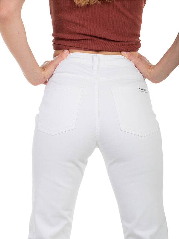 WHITEFIVE, The Unbluejeans,  White ALABASTER, Slim Fit, Mid Waist, L28, L30, L32, L34, L36, L38, weiß, Damenhose, Damenjeans, weiße Hose, Rückansicht, Hintern