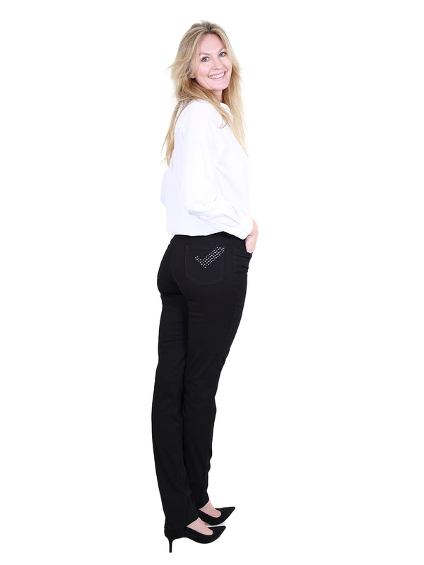 MAC - MELANIE Glam, Feminine Fit, Black-Black, Straight Leg, Nieten, High Waist, Länge 34 - L34 - Länge 36 - L36 - hinten - Ganzkörper - Rückansicht