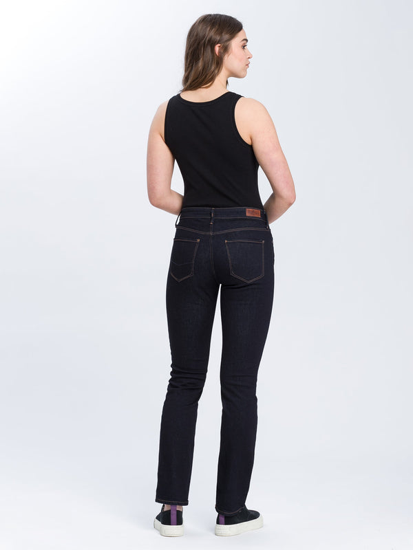CROSS JEANS - ROSE Jeans, Straight Fit, Rinsed, Dark Blue, High Waist, Länge 34 - L34 - Länge 36 - L36 - hinten - Ganzkörper - Rückansicht