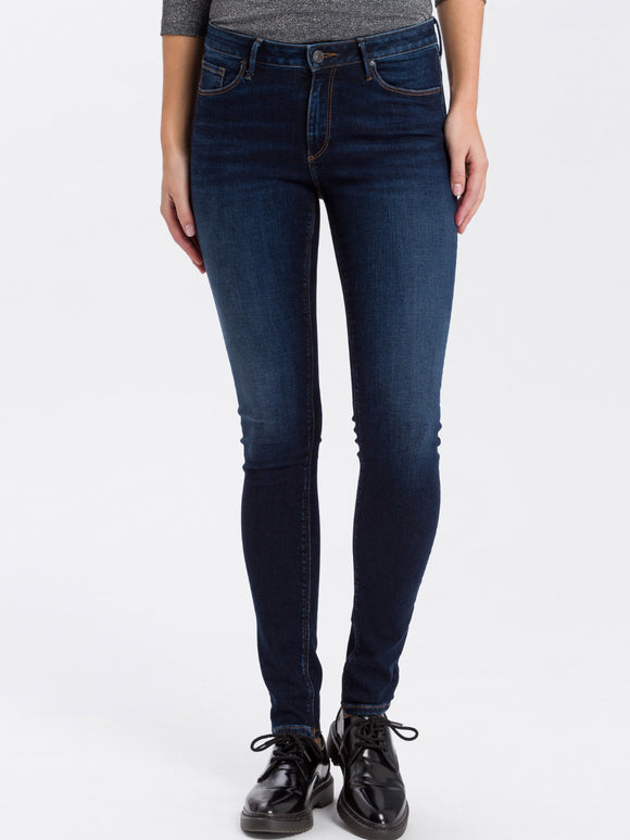 CROSS JEANS - ALAN, Skinny, Dark Blue, Mid Waist, - Länge 30 - L30 - Länge 32 L32 - Länge 34 - L34 - Länge 36 - L36 - Länge 38 L38 - vorne - Beine - Detailansicht
