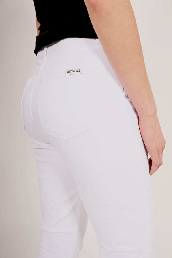 WHITEFIVE, The Unbluejeans, White POWDER, Skinny Fit, High Waist, L28, L30, L32, L34, L36, L38, weiß, Damenhose, Damenjeans, weiße Hose, Detailansicht hinten, Hintern